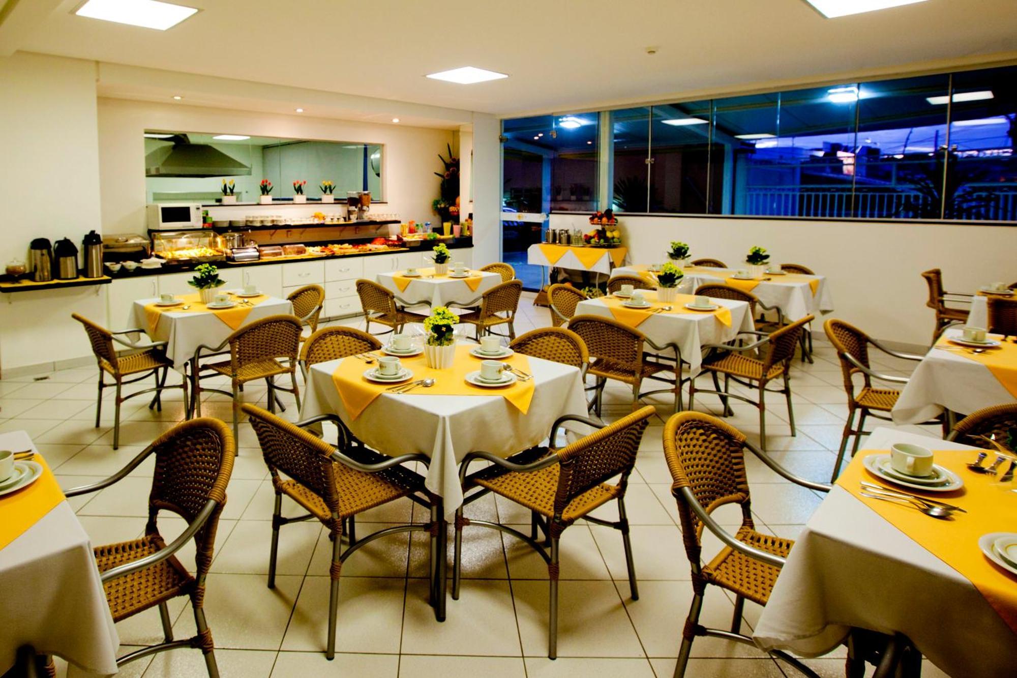 Hotel Sansaed クイアバ エクステリア 写真