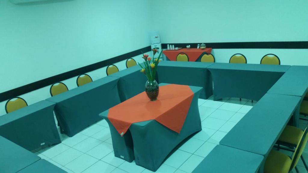 Hotel Sansaed クイアバ エクステリア 写真