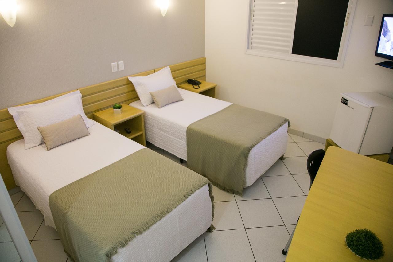 Hotel Sansaed クイアバ エクステリア 写真